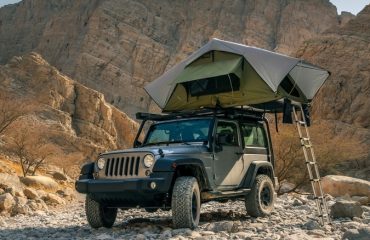 Rooftop tent install on Jeep Wrangler