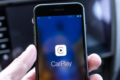 Apple CarPlay logo