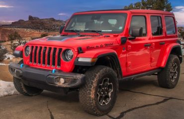 red jeep wrangle