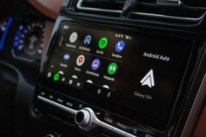 Android auto infotainment screen